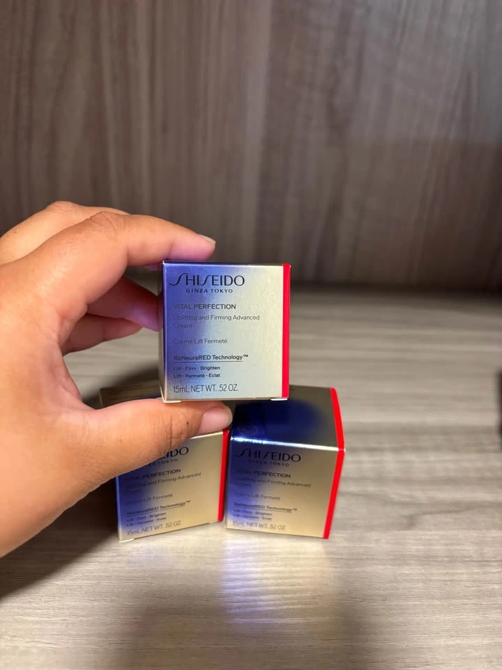 Shiseido Vital Perfection Uplifting and Firming Cream 45ml - photo 2