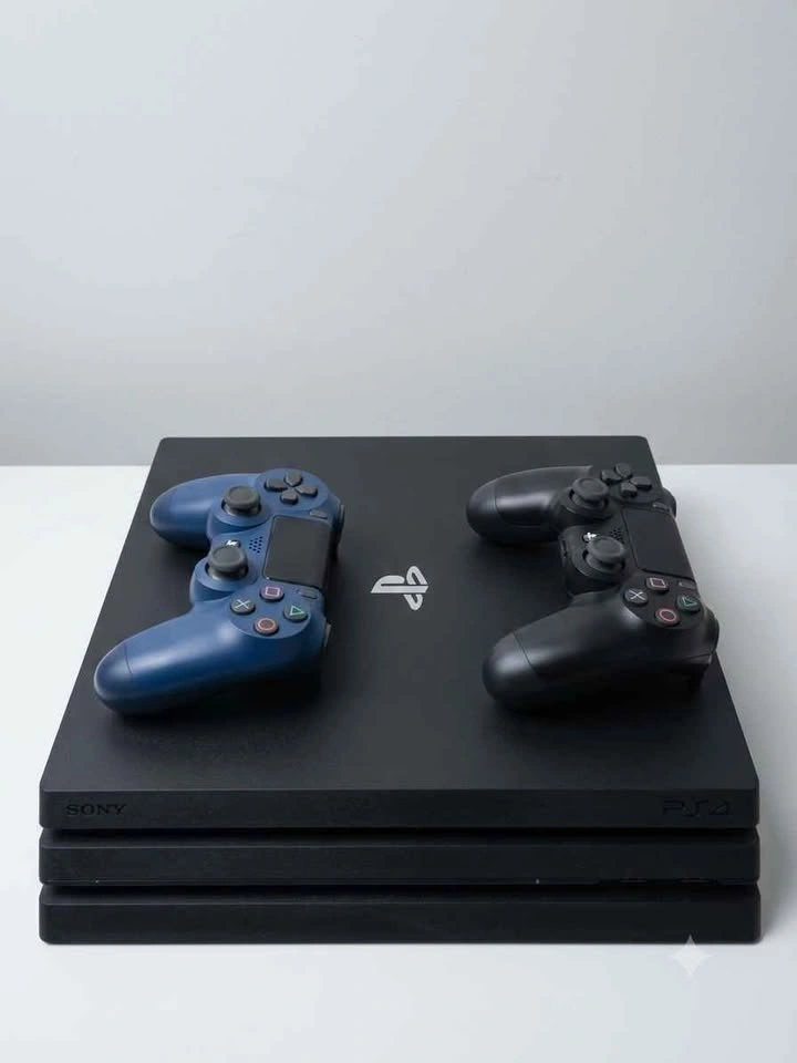 PS4 pro with 11.02 firmware 1TB (price negotiable)) - photo 2