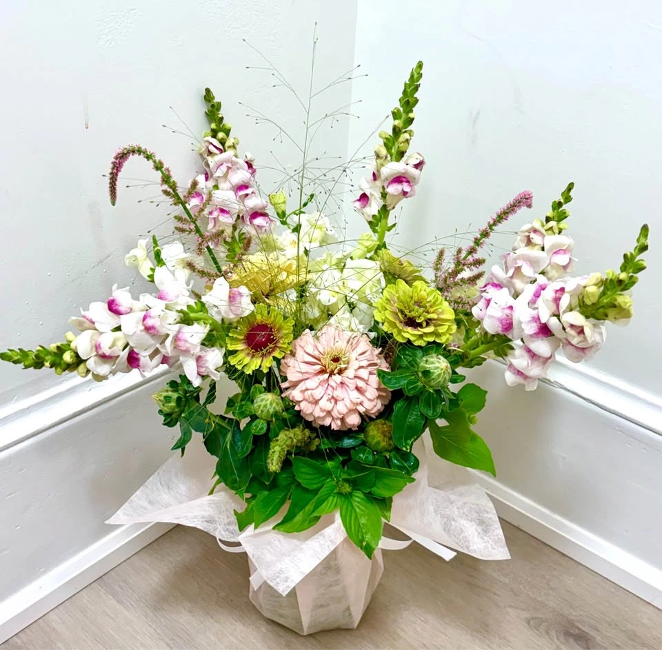 Fresh Flower Bouquet - photo 3