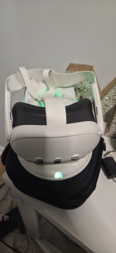 Meta Quest 3 All in one VR Headset with hard shell case 512GB - photo 3