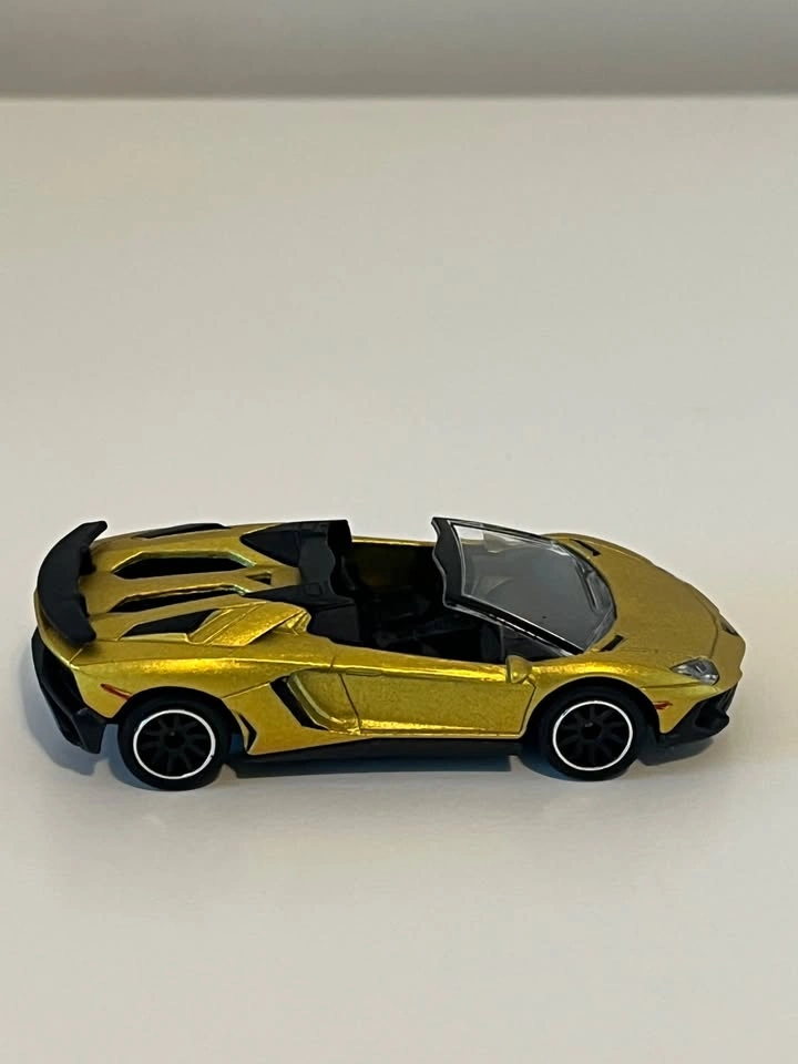Jada Pink Slips 1:64 Lamborghini Aventador SV Roadster - photo 4