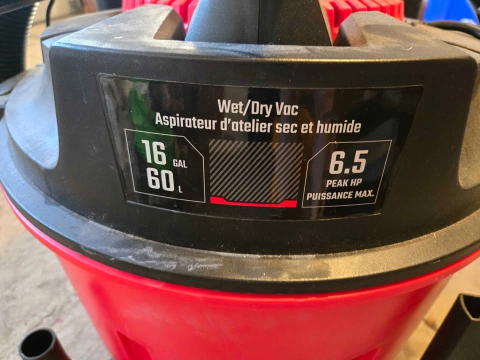 CRAFTSMAN 16-Gal 6.5 HP Wet/Dry Shop Vac - Like New! - photo 3