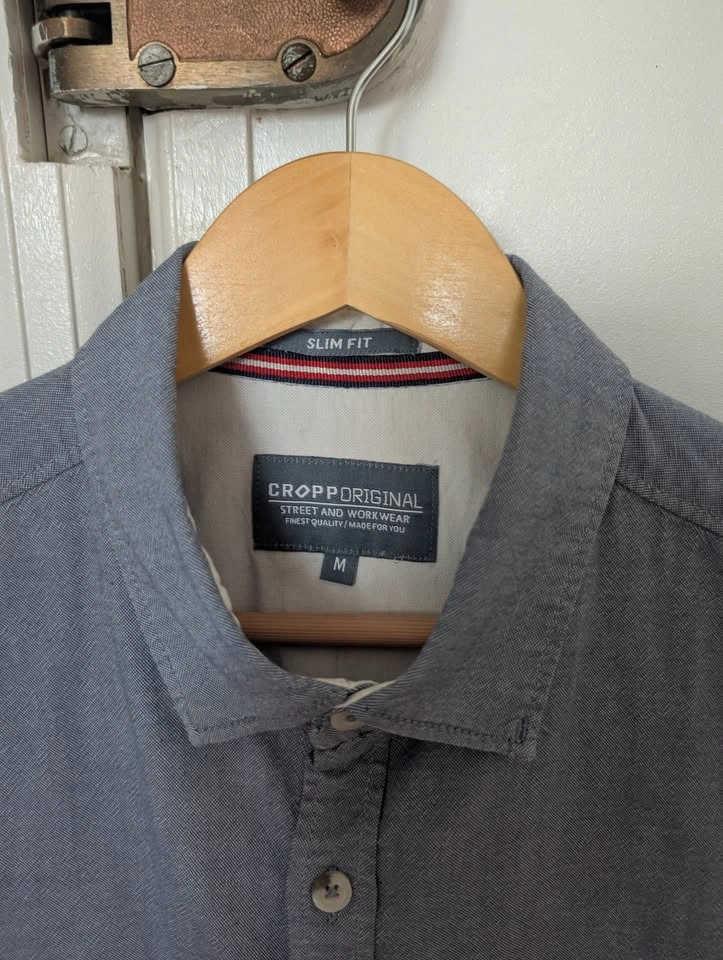 Cropp Men's Casual Button-down shirt (Gray) (Medium) - photo 2