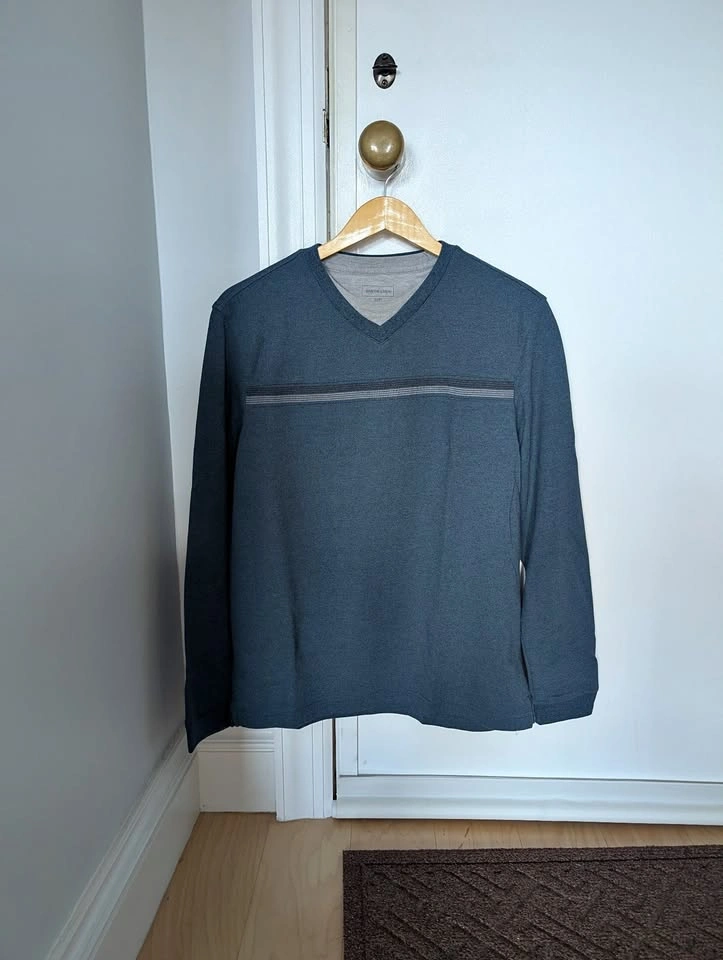 Van Heusen Men's Long Sleeve Crew Neck Sweater (Blue) (Small)