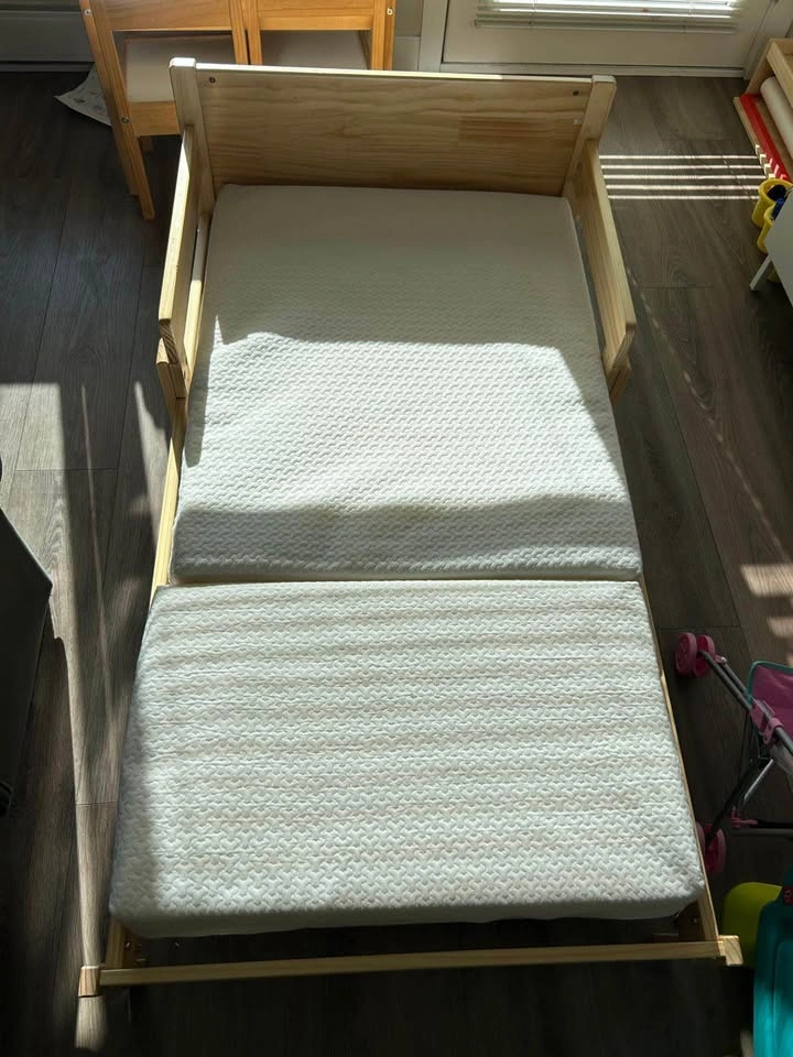 Toddler Bed - photo 2