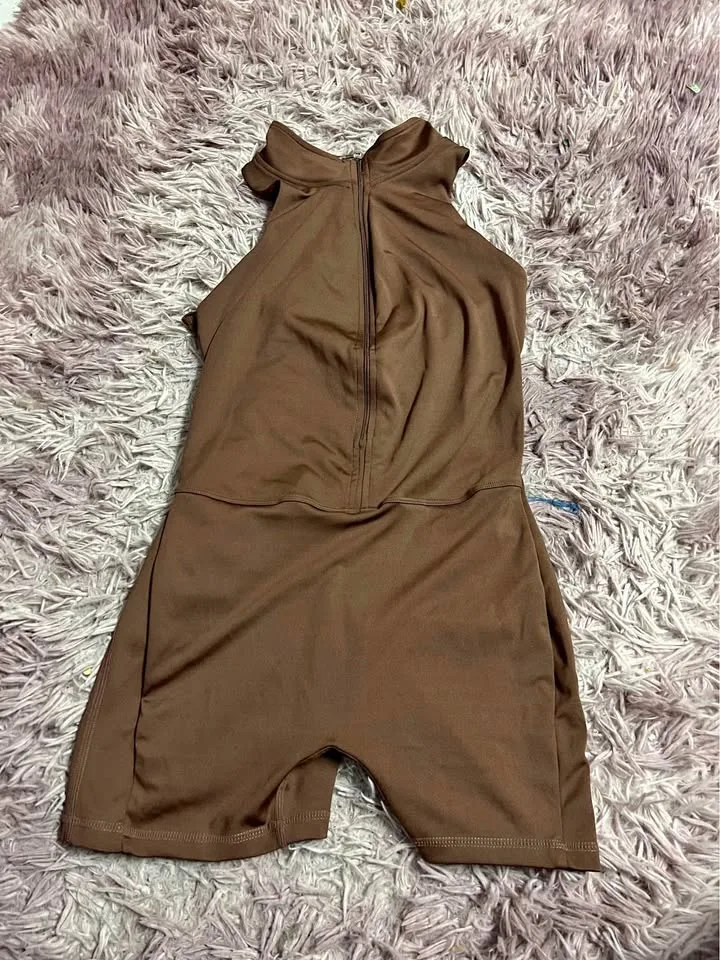 Viral Amazon jumpsuit thumbnail