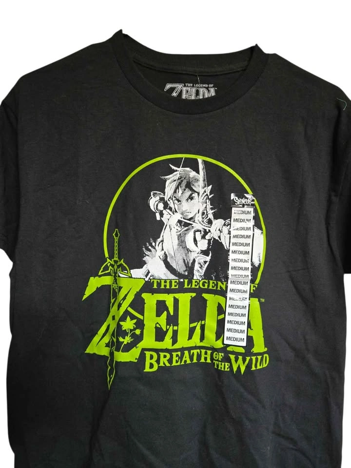 The Legend of Zelda Breath of the Wild Link Graphic Tee Black T‑ - photo 5