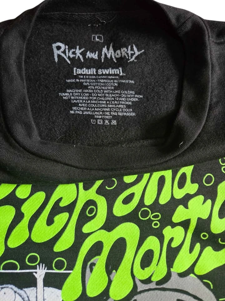 Rick & Morty Graphic T-Shirt Adult Swim 2025 Black Comic Panel - photo 4