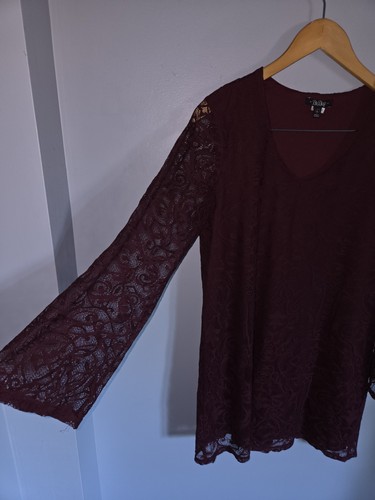 Women's Burgundy Lace Long-Sleeved Dress - photo 3