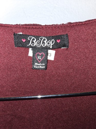 Women's Burgundy Lace Long-Sleeved Dress - photo 4