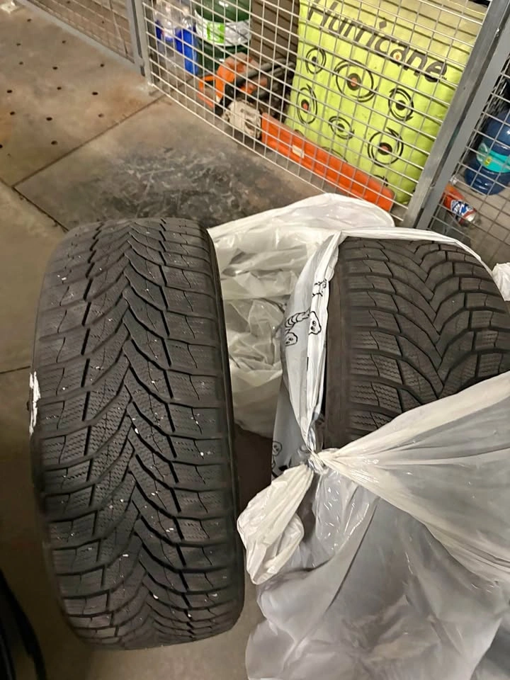 Nexen WinGuard Sport 2 Winter Tires – 245/45R20
