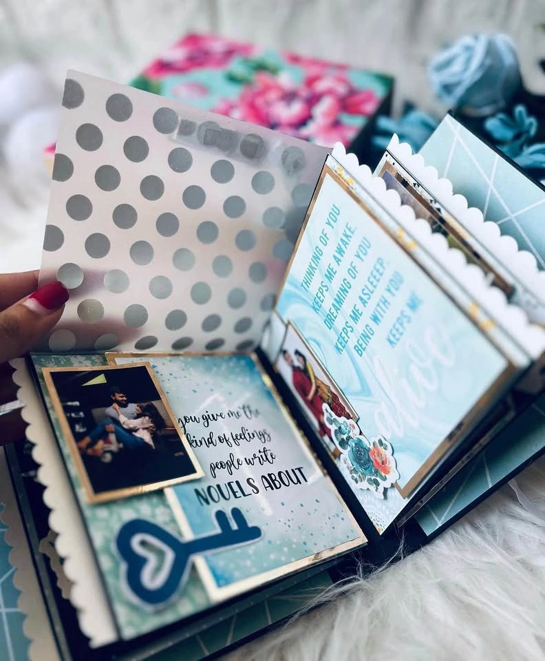 Custom Mini Album with Wooden Keepsake Box - photo 5
