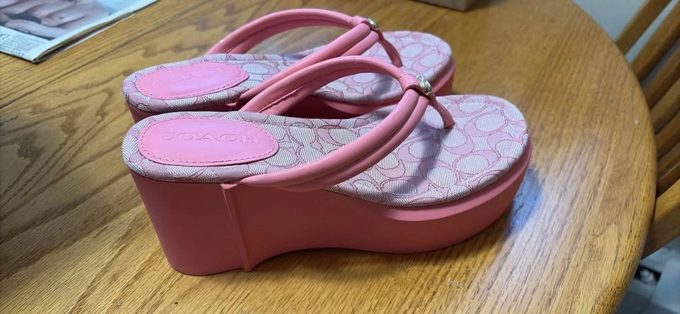 Coach Pink Platform Flip Flops - photo 2