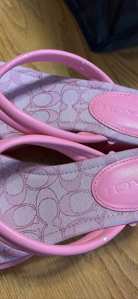 Coach Pink Platform Flip Flops - photo 4