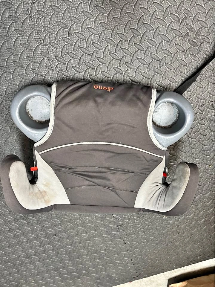 Booster seat