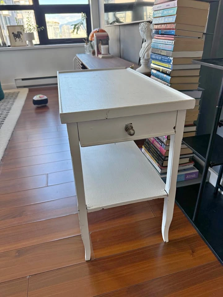 White nightstand/side table