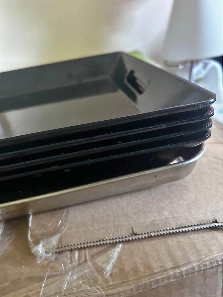 Black trays set