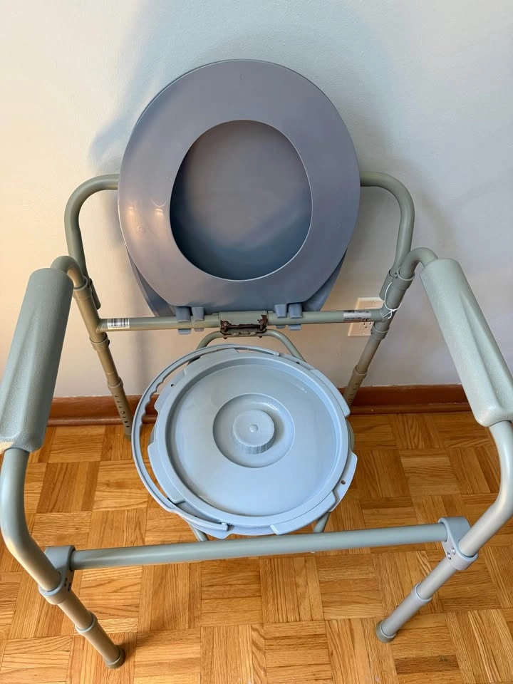 Commode - photo 2