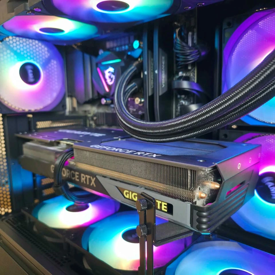 i7-14700KF RTX4070Ti (32GB DDR5 & 1TB SSD) Gaming PC - photo 4