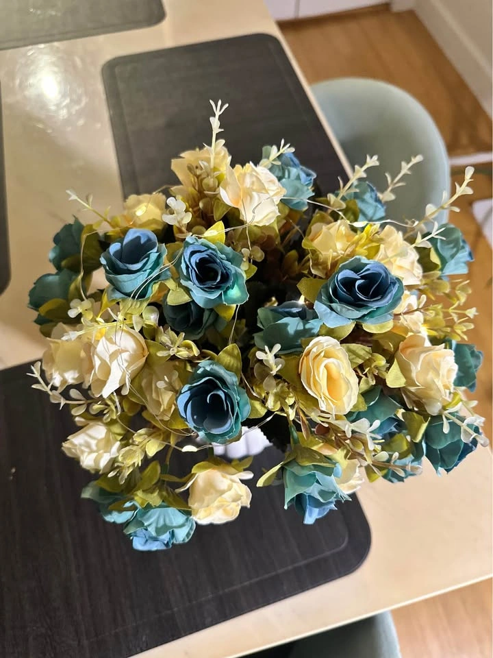 Artificial Fake Flowers with Vase Silk Artificial Roses - photo 2