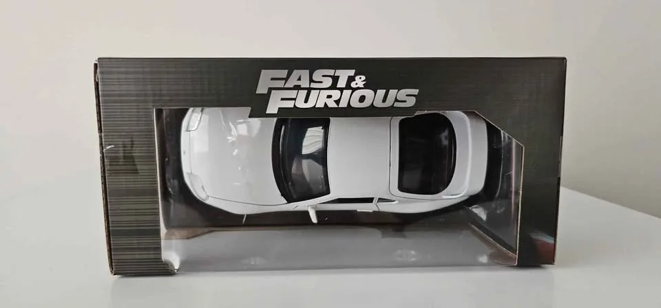 JADA FAST & FURIOUS 1:24 Scale BRIAN'S TOYOTA SUPRA image indicator(2)