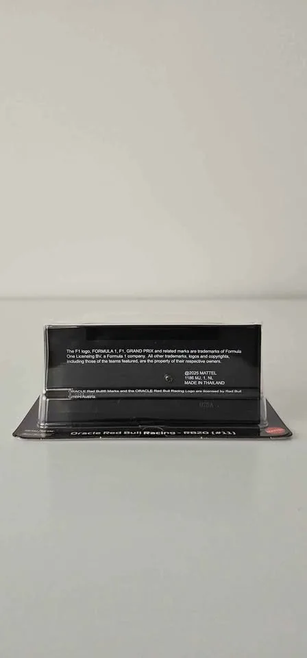 HOT WHEELS PREMIUM FORMULA 1 ORACLE RED BULL RACING- RB20 #11 image indicator(5)