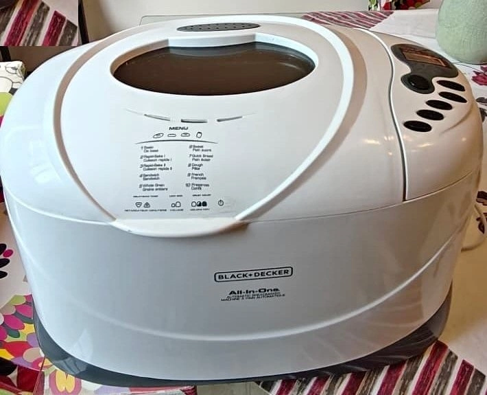 Black & Decker All-in-One Breadmaker 3lbs