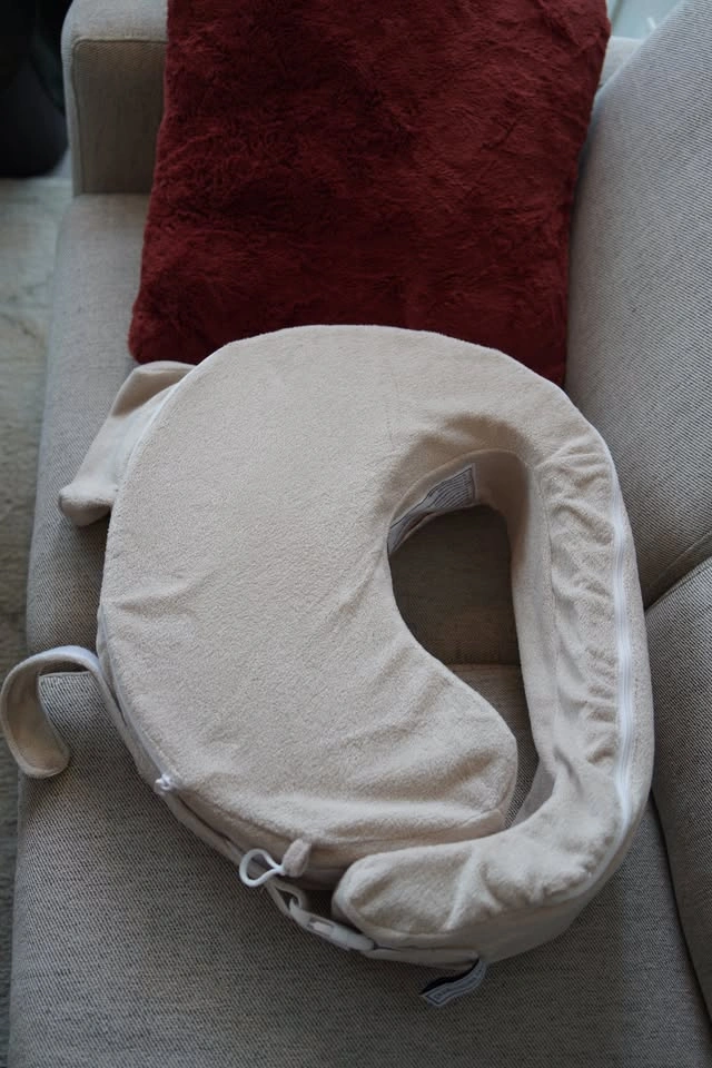 My Brest Friend Nursing Pillow - photo 2