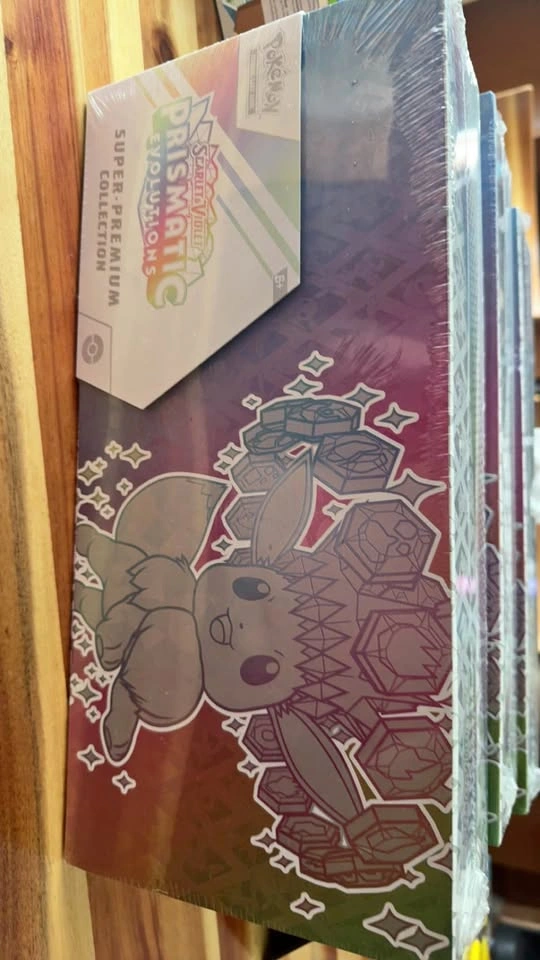 Pokémon TCG: Scarlet & Violet—Prismatic Evolutions Super-Premium