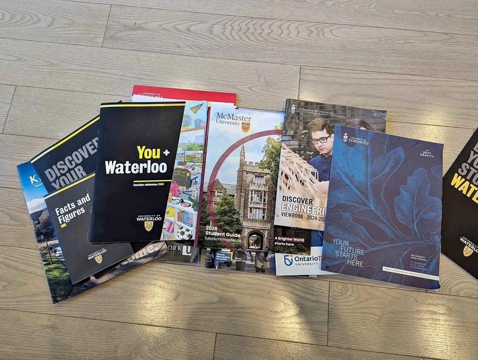 Ontario University Viewbooks and Student Guides