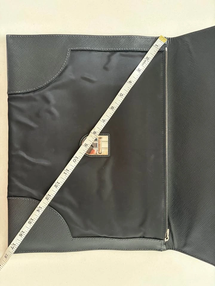 Authentic Prada Tessuto Nylon & Saffiano Leather Clutch - photo 4