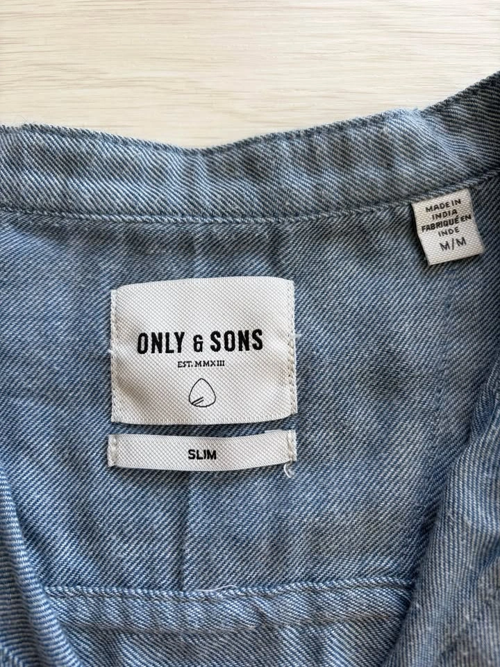 Only & Sons Grandad Collar Slim Fit Shirt(Size M) - photo 2
