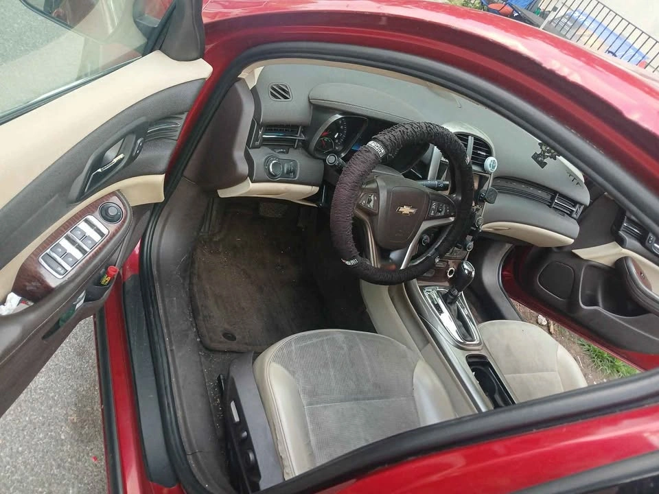 2014 Chevrolet Malibu Limited LTZ Sedan 4D - photo 3
