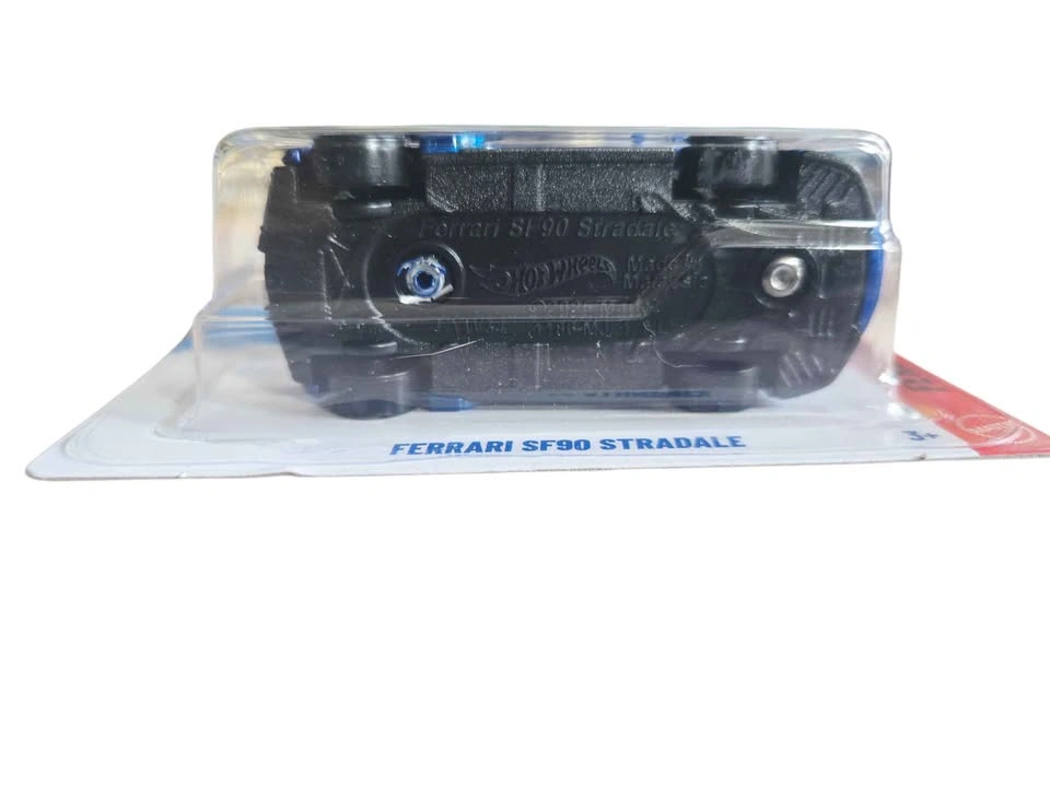 Hot Wheels Ferrari SF90 Stradale Blue 41/250 1/5 2024 Mainline - photo 5