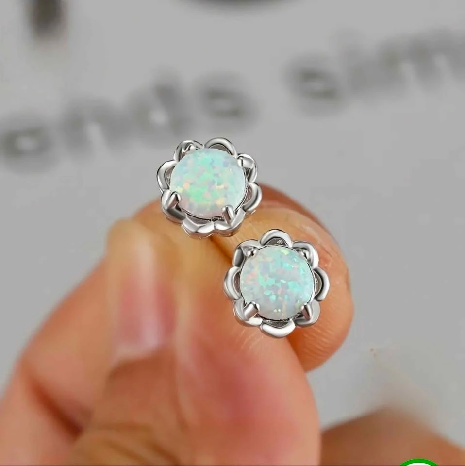 925 Sterling Silver Synthetic Opal Flower Stud Earrings 11mm - photo 2