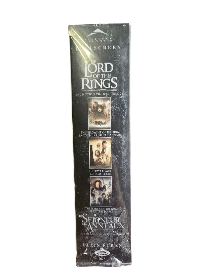 Lord of the Rings Motion Picture Trilogy DVD Box Set - photo 3