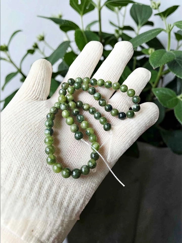 6mm Natural Green Jade Bead Strand – Polished Round Beads