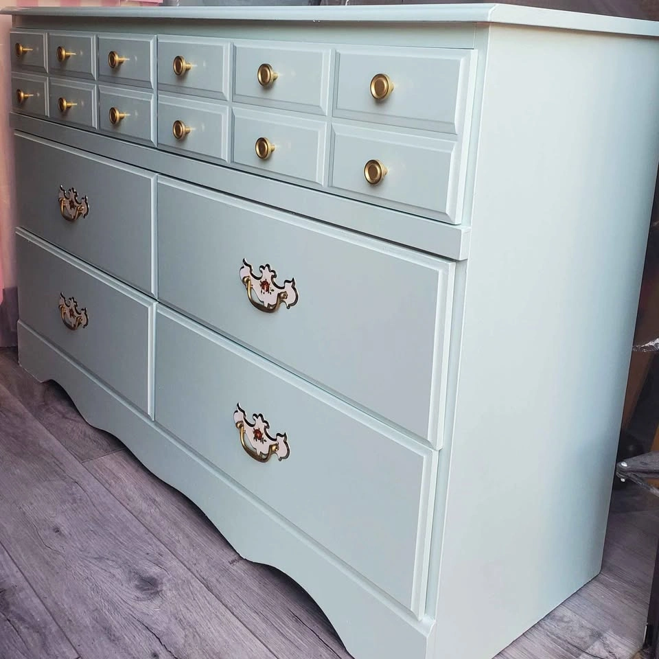 Drawer Dresser