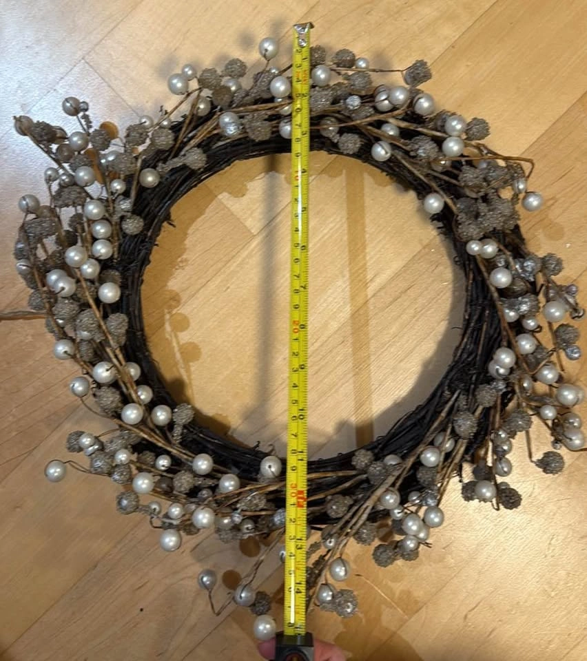 Pearl and Silver Wreath for indoor or outdoor - photo 3
