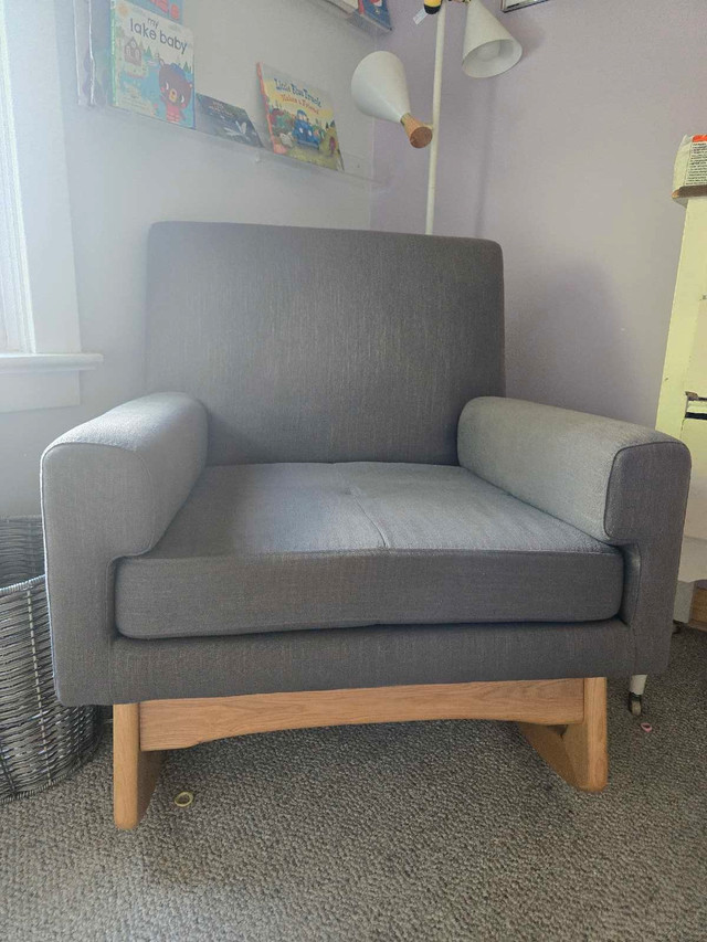 Rocking chair