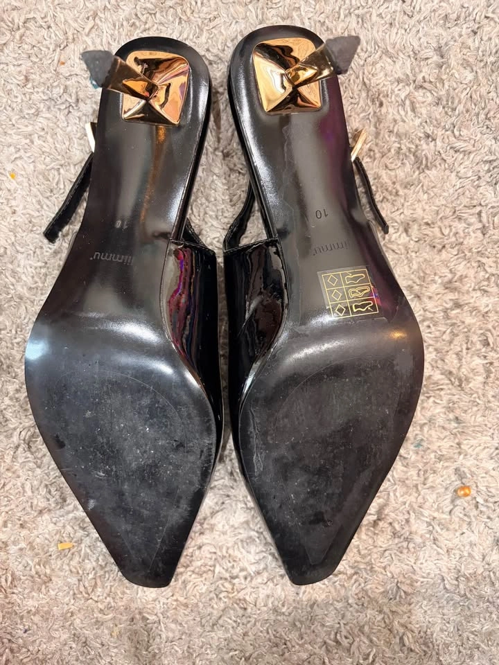 Black Leather Kitten Heel Slingback Pumps Size 10 - photo 3