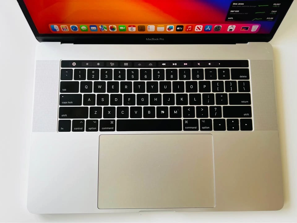 15” Macbook Pro i7 2.8Ghz - 16GB RAM - photo 3