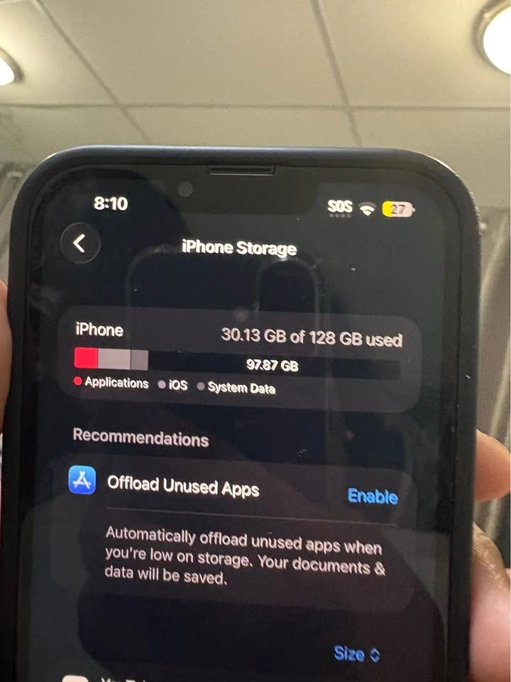 iPhone 13 Pro Max - photo 2