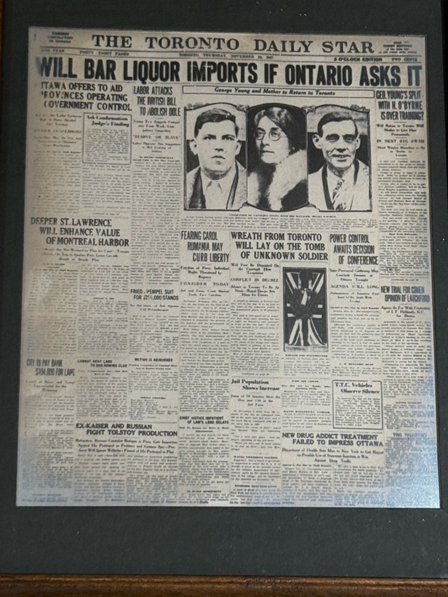 Framed Toronto Daily Star Newspaper Print - November 10, 1927 - photo 2