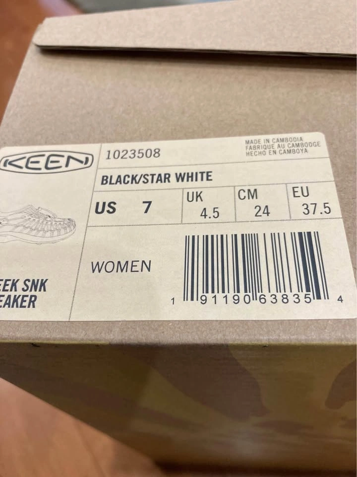 Keen Sneker women’s size7 - photo 4