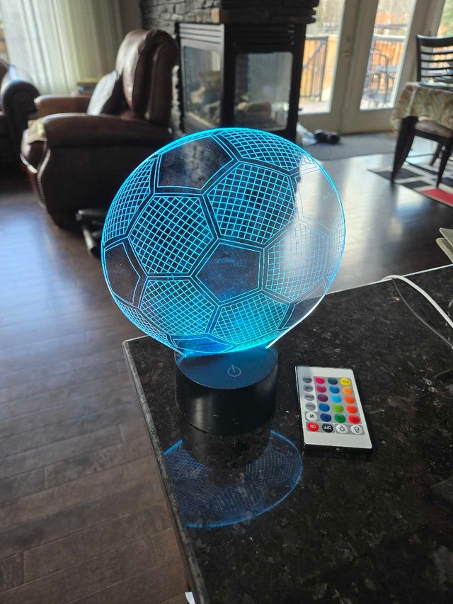 3D Soccer Ball LED nightlamp – Color Changing + Remote