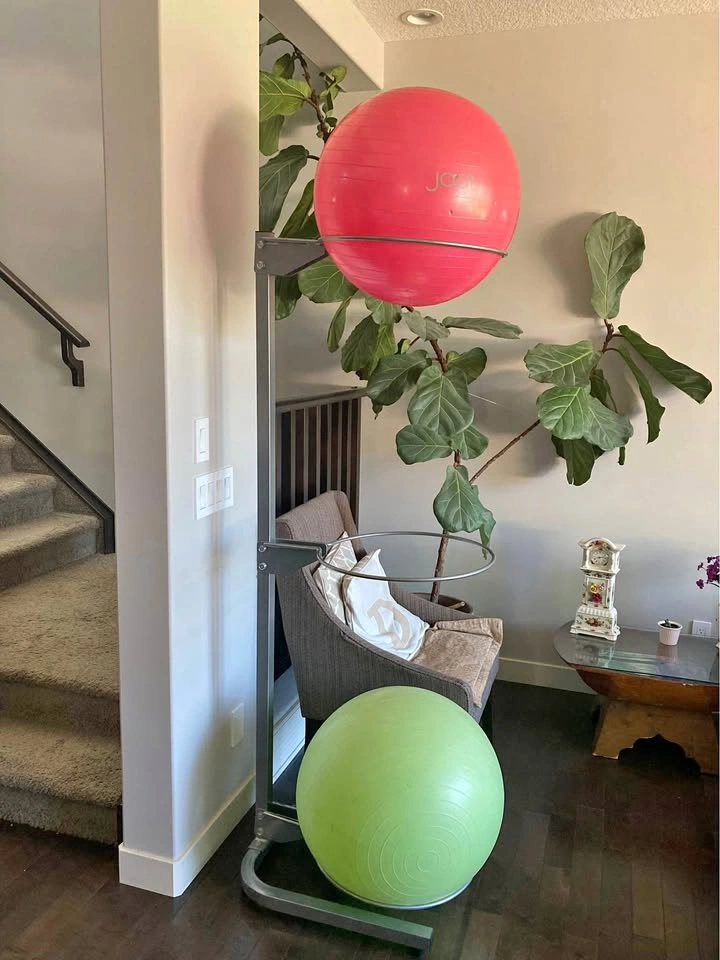 Commercial 3-Tier Exercise Ball Rack with 2 Balls