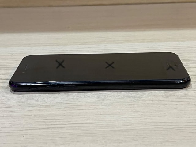 iPhone 7 - 85% battery, Bad home button - photo 5