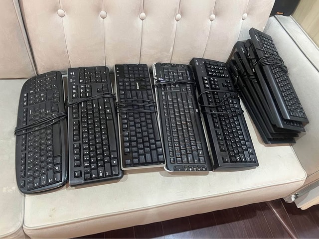 Lot of 11 Wired Keyboards (Logitech, Redragon, HP, acer)