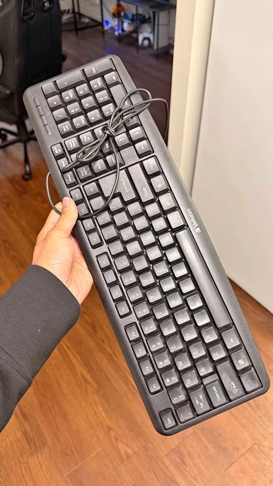 Verbatim Wired USB Keyboard